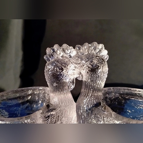 Antique Schmid Verreries DOUBLE ROOSTER Crystal glass salt cellar France cottage - Picture 10 of 11